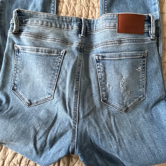 Hidden jeans - Picture 2 of 8